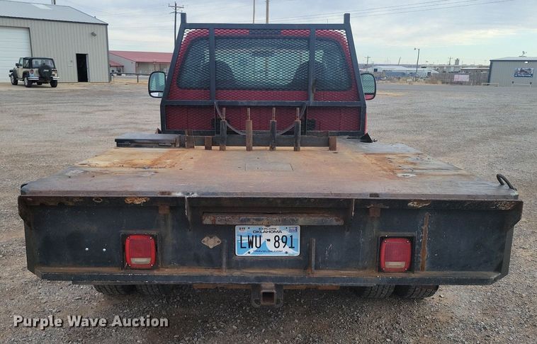 image for item LG9506 2005 Ford F350 Super Duty  flatbed pickup truck