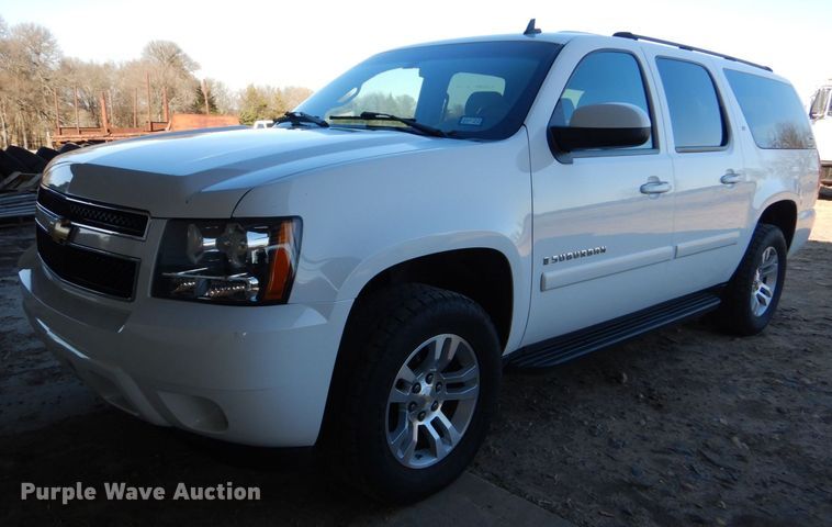 image for item LI9058 2007  Chevrolet Suburban LT  SUV