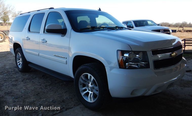 image for item LI9058 2007  Chevrolet Suburban LT  SUV