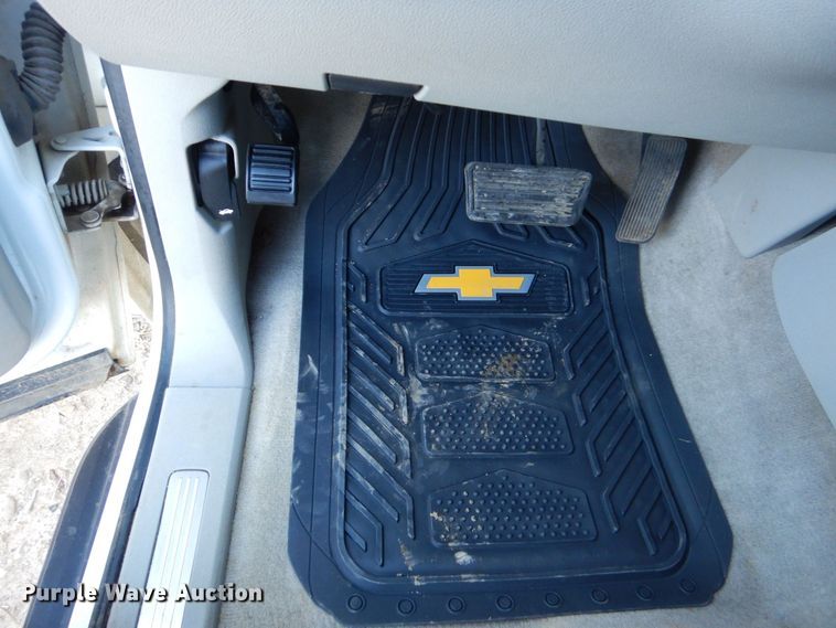 image for item LI9058 2007  Chevrolet Suburban LT  SUV