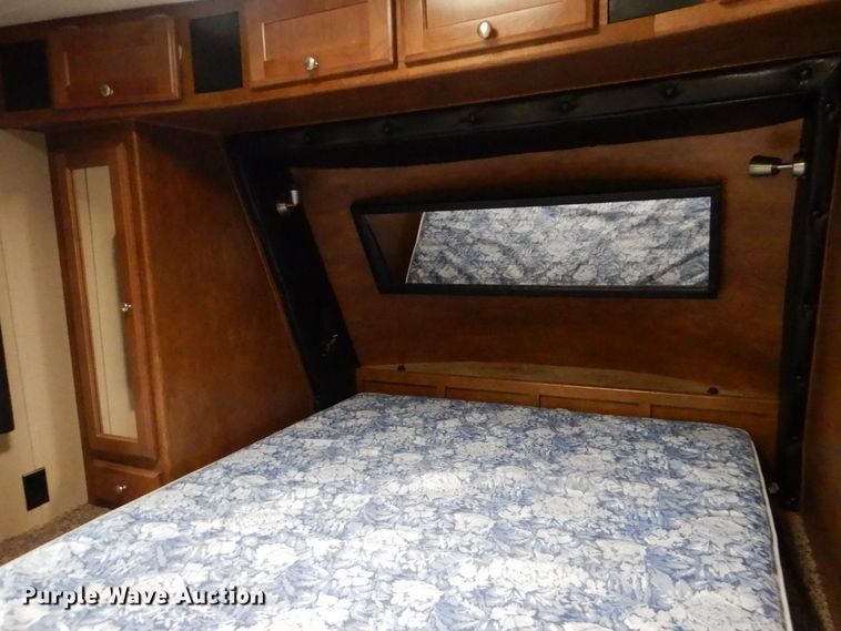 image for item LI9061 2019 Omega Weekend Warrior  toy hauler camper