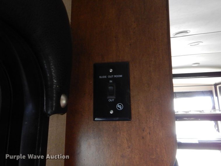 image for item LI9061 2019 Omega Weekend Warrior  toy hauler camper