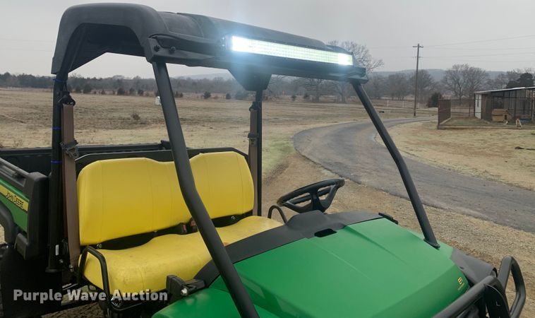 image for item LI9062 2017 John Deere XUV 825i Gator  utility vehicle