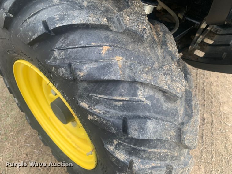 image for item LI9062 2017 John Deere XUV 825i Gator  utility vehicle