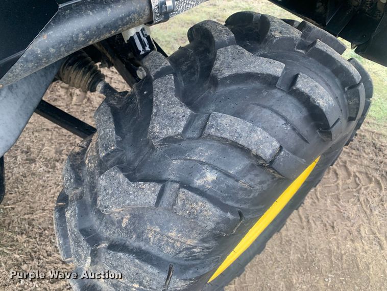 image for item LI9062 2017 John Deere XUV 825i Gator  utility vehicle