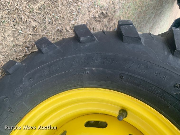 image for item LI9062 2017 John Deere XUV 825i Gator  utility vehicle