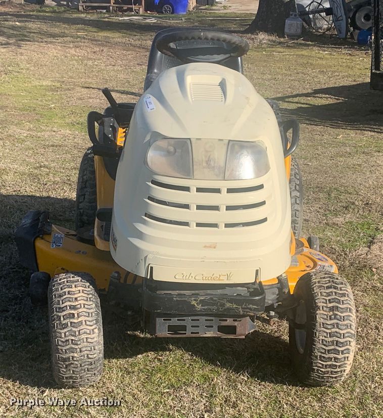 image for item LI9075 Cub Cadet LT1045  lawn mower