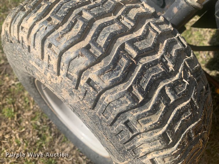 image for item LI9075 Cub Cadet LT1045  lawn mower