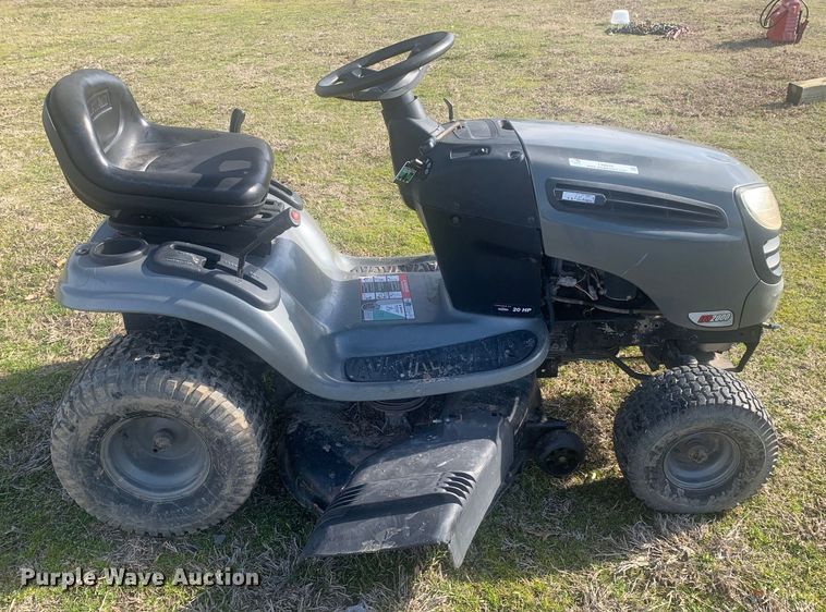 image for item LI9076 Craftsman LTS2000  lawn mower