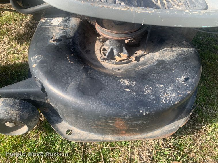 image for item LI9076 Craftsman LTS2000  lawn mower