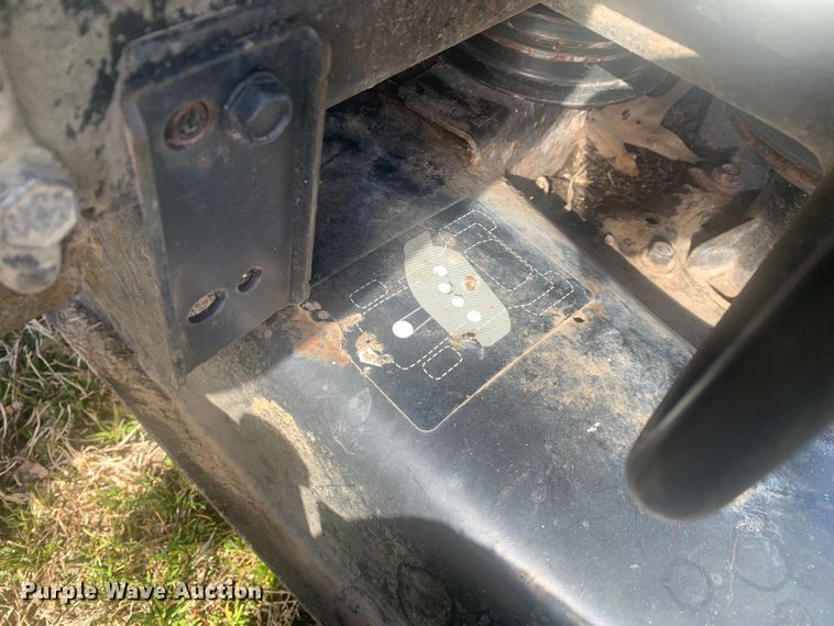 image for item LI9076 Craftsman LTS2000  lawn mower