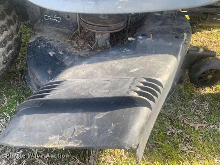 image for item LI9076 Craftsman LTS2000  lawn mower