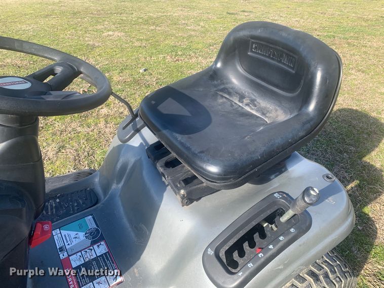 image for item LI9076 Craftsman LTS2000  lawn mower