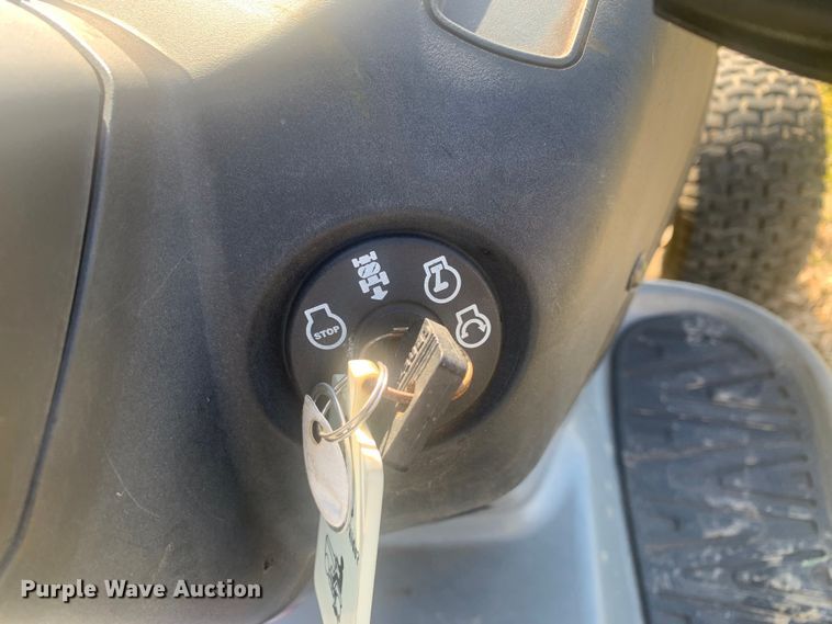 image for item LI9076 Craftsman LTS2000  lawn mower