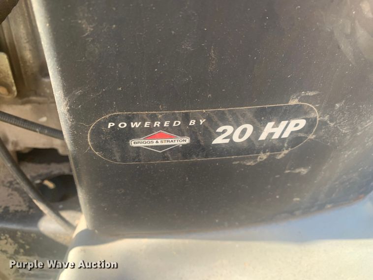 image for item LI9076 Craftsman LTS2000  lawn mower