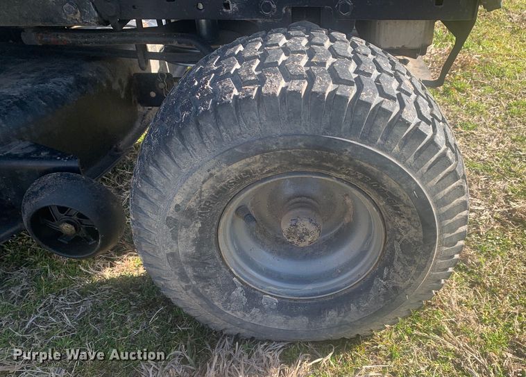 image for item LI9076 Craftsman LTS2000  lawn mower