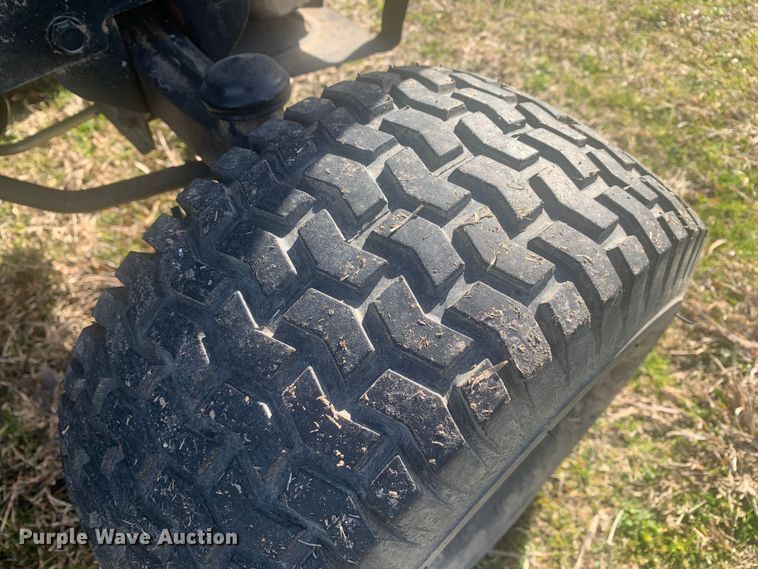 image for item LI9076 Craftsman LTS2000  lawn mower