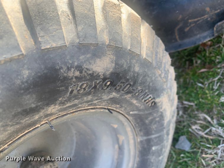 image for item LI9076 Craftsman LTS2000  lawn mower