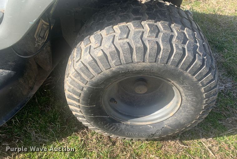 image for item LI9076 Craftsman LTS2000  lawn mower