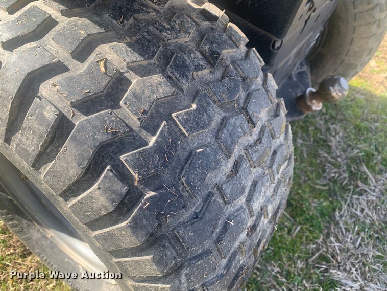 image for item LI9076 Craftsman LTS2000  lawn mower