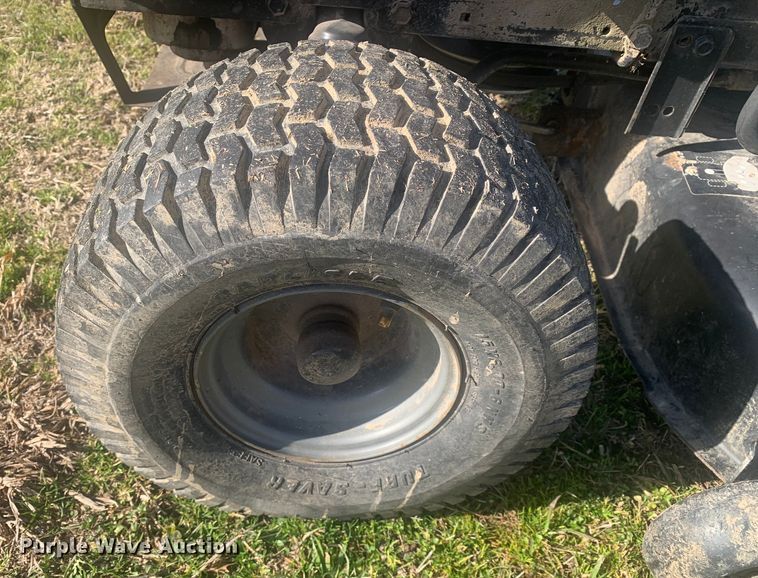 image for item LI9076 Craftsman LTS2000  lawn mower