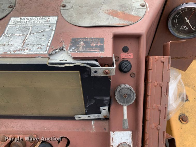 image for item LI9082 Case 480F  landscape tractor