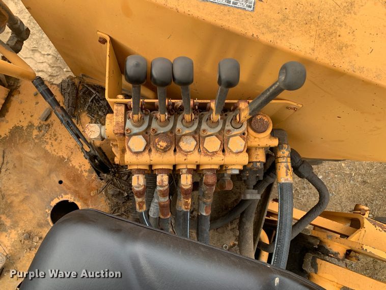 image for item LI9082 Case 480F  landscape tractor