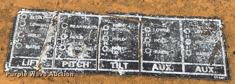 image for item LI9082 Case 480F  landscape tractor