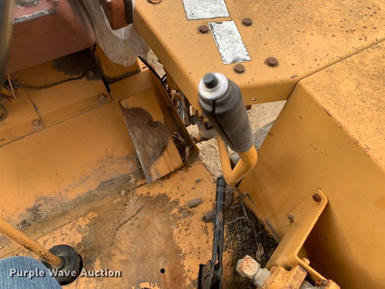 image for item LI9082 Case 480F  landscape tractor