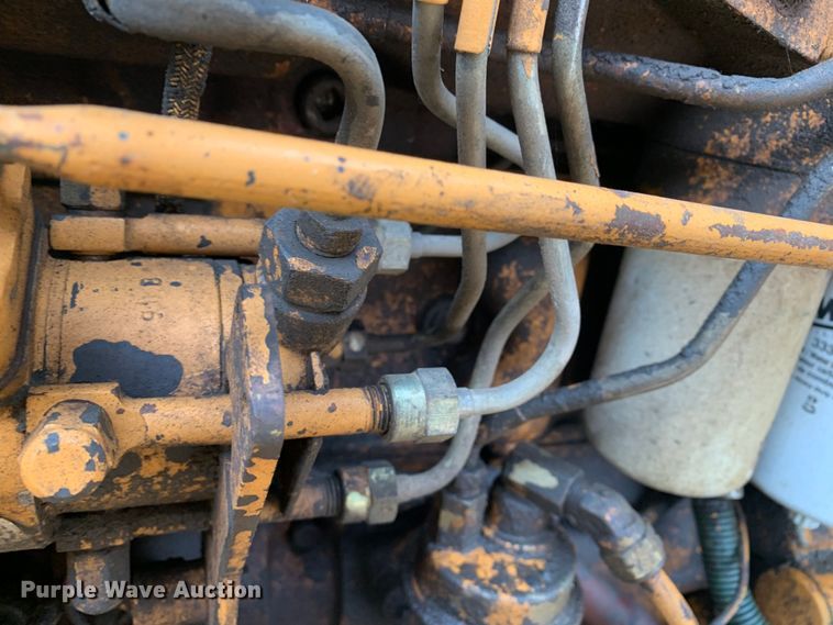 image for item LI9082 Case 480F  landscape tractor