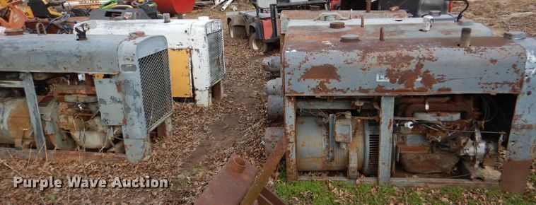 image for item LI9086 (6) Lincoln SA-200 welders