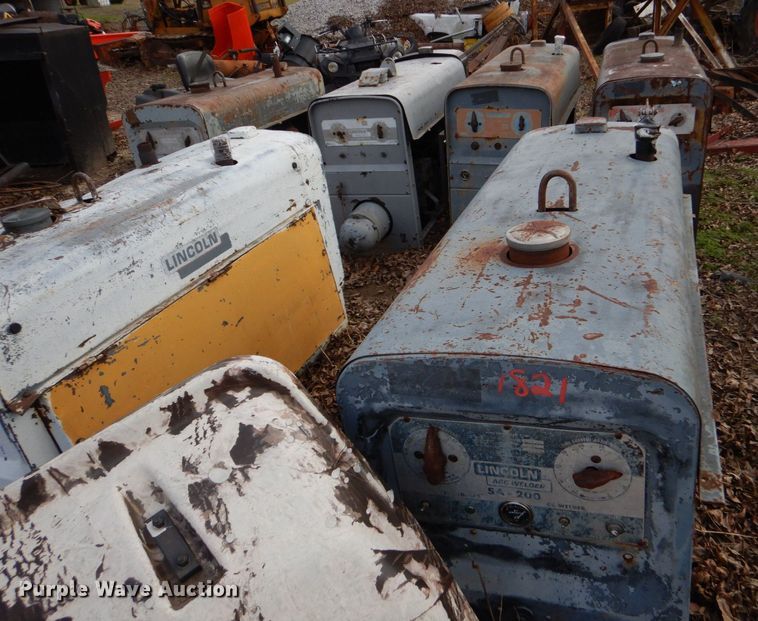 image for item LI9086 (6) Lincoln SA-200 welders