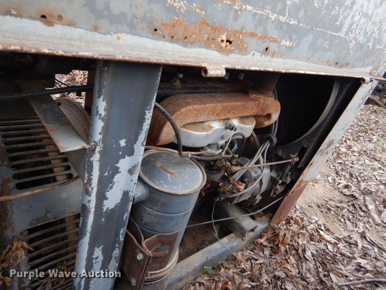 image for item LI9086 (6) Lincoln SA-200 welders