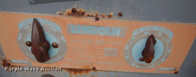 image for item LI9086 (6) Lincoln SA-200 welders