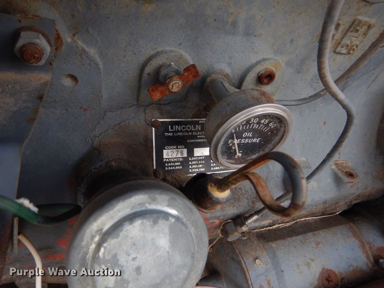 image for item LI9086 (6) Lincoln SA-200 welders