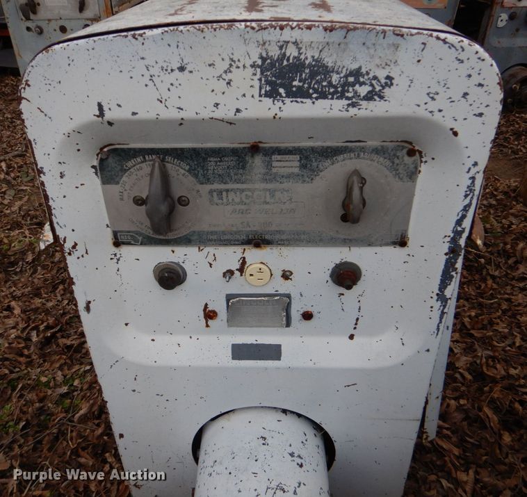 image for item LI9086 (6) Lincoln SA-200 welders