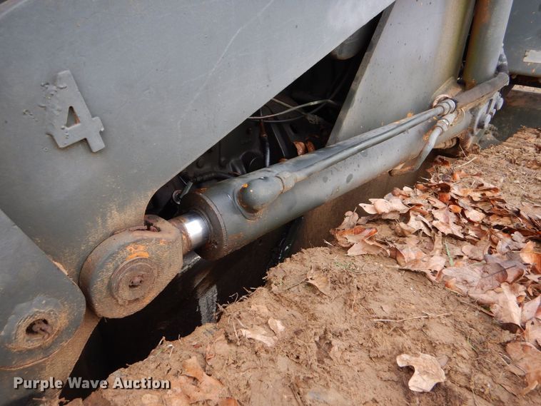 image for item LI9087 1976 Case 450  track loader