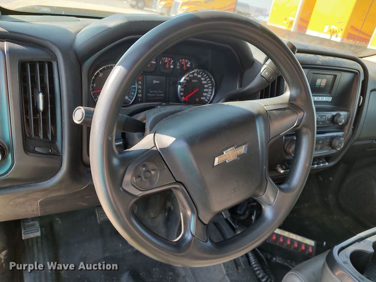 image for item LK9275 2016 Chevrolet Silverado 3500HD  utility bed pickup truck