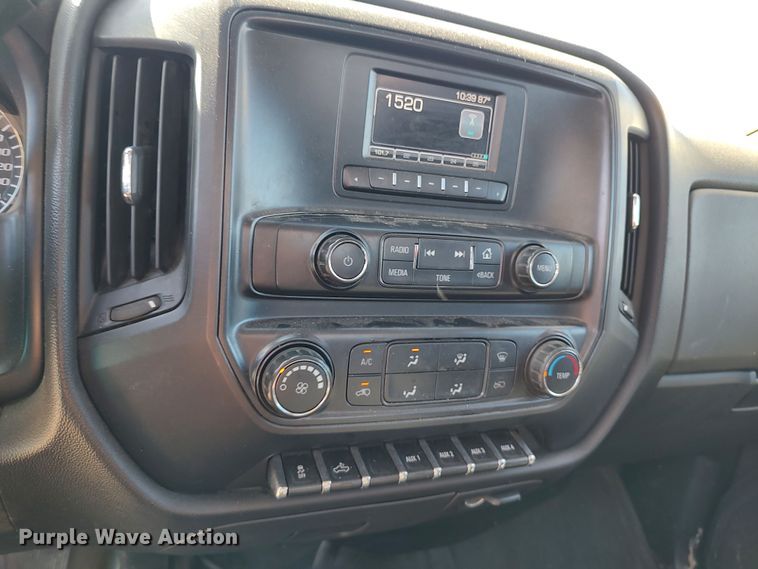 image for item LK9276 2016 Chevrolet Silverado 3500HD  utility bed pickup truck