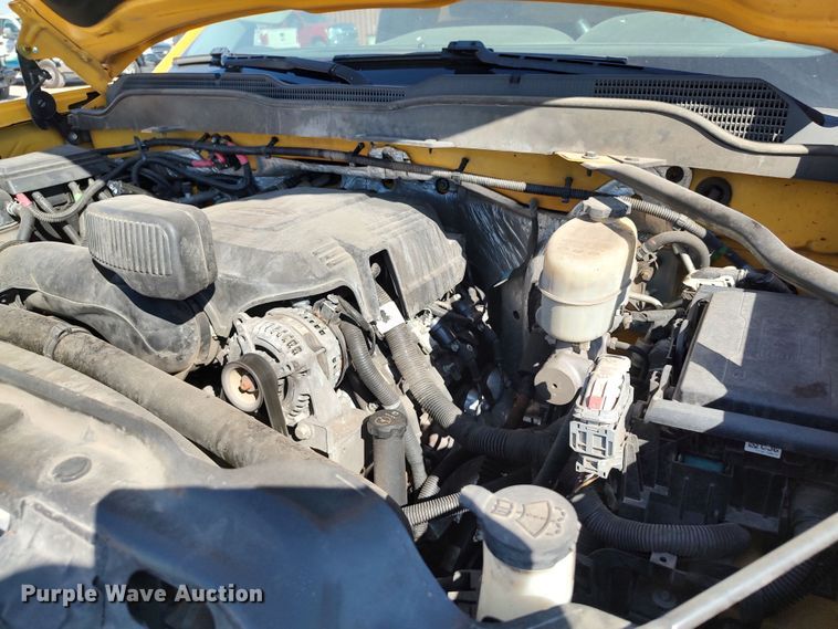 image for item LK9276 2016 Chevrolet Silverado 3500HD  utility bed pickup truck