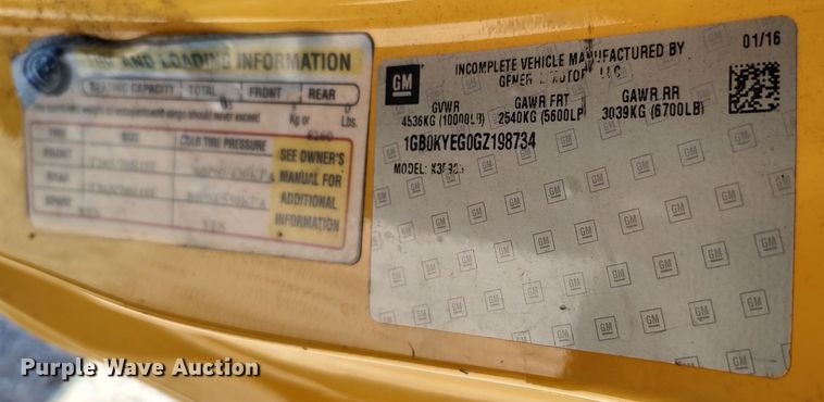 image for item LK9782 2016 Chevrolet Silverado 3500HD  utility bed pickup truck