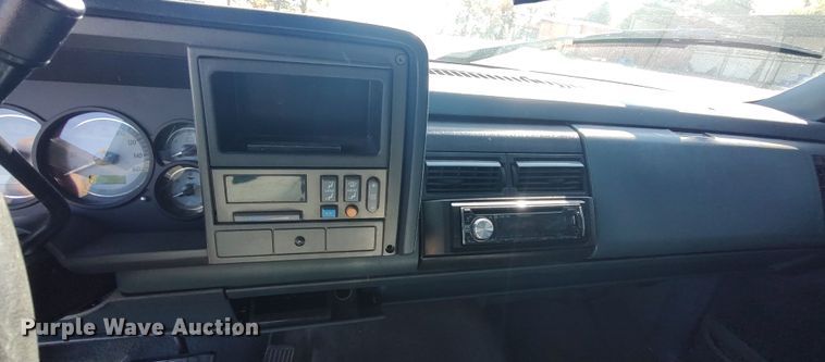 image for item LL9028 1990 Chevrolet C1500  pickup truck