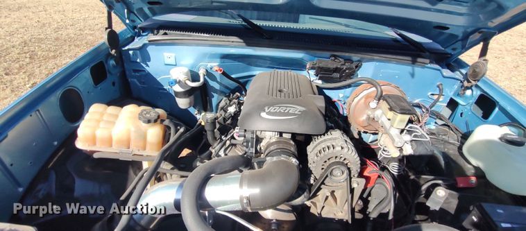 image for item LL9028 1990 Chevrolet C1500  pickup truck