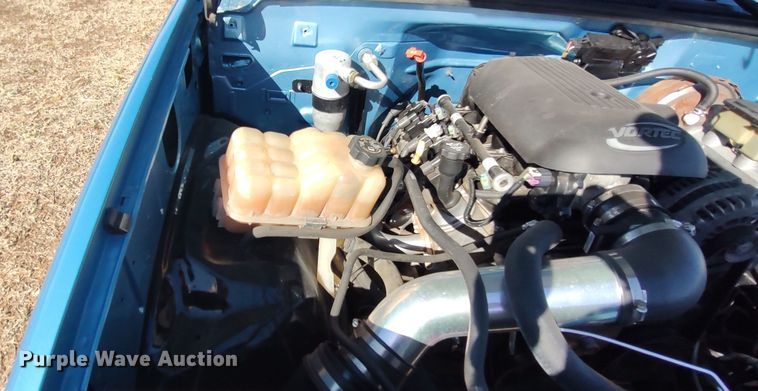 image for item LL9028 1990 Chevrolet C1500  pickup truck