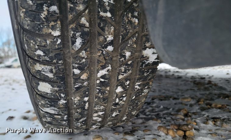 image for item LL9736 2014 Chrysler Town & Country  van