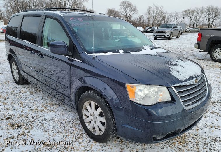 image for item LL9740 2008 Chrysler Town & Country  van