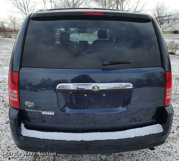 image for item LL9740 2008 Chrysler Town & Country  van