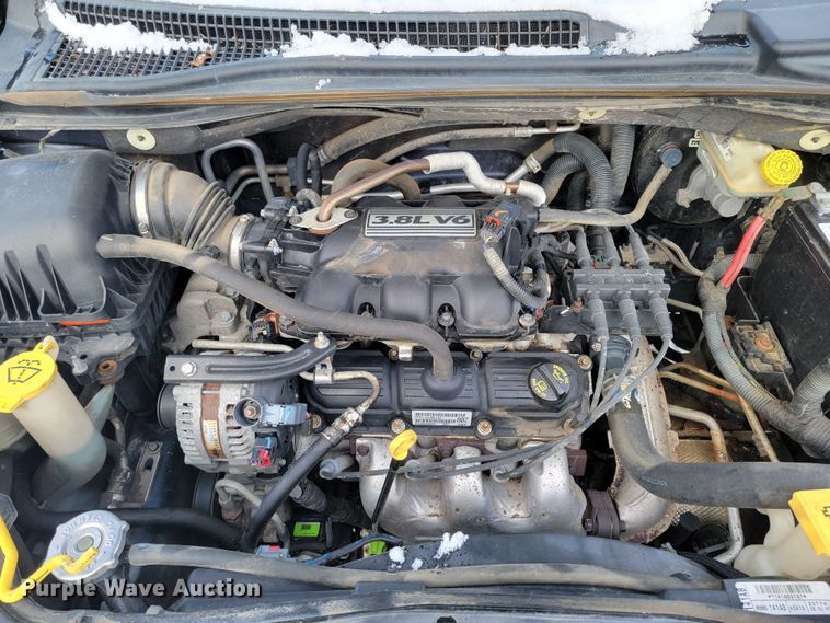 image for item LL9740 2008 Chrysler Town & Country  van