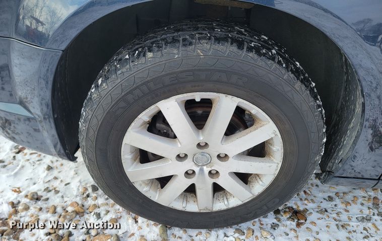 image for item LL9740 2008 Chrysler Town & Country  van