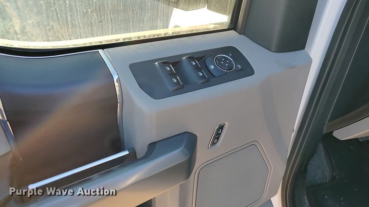 image for item LP9179 2018 Ford F150  SuperCrew pickup truck